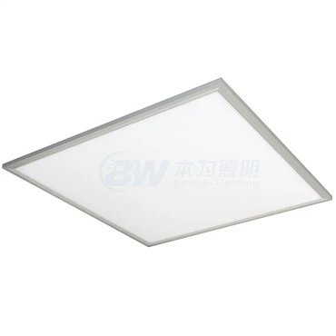 60x60cm LED stropna svetilka za pisarno, visok lumen, IP40