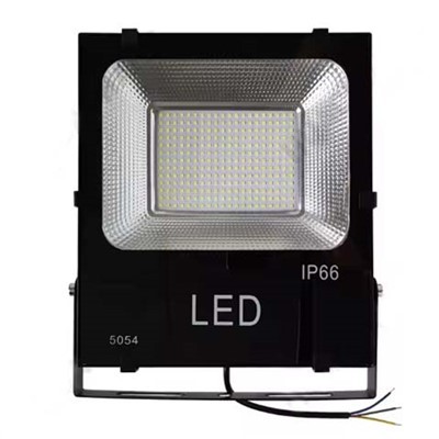 Led reflektorji za gojenje rastlin