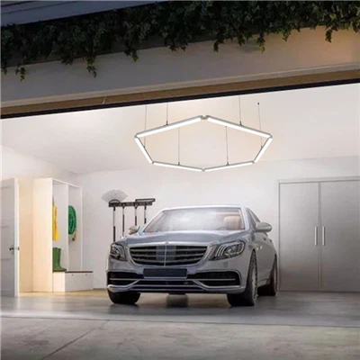 Šesterokotna LED stropna svetilka - 110V-277V za avtomobilske salone in industrijske prostore